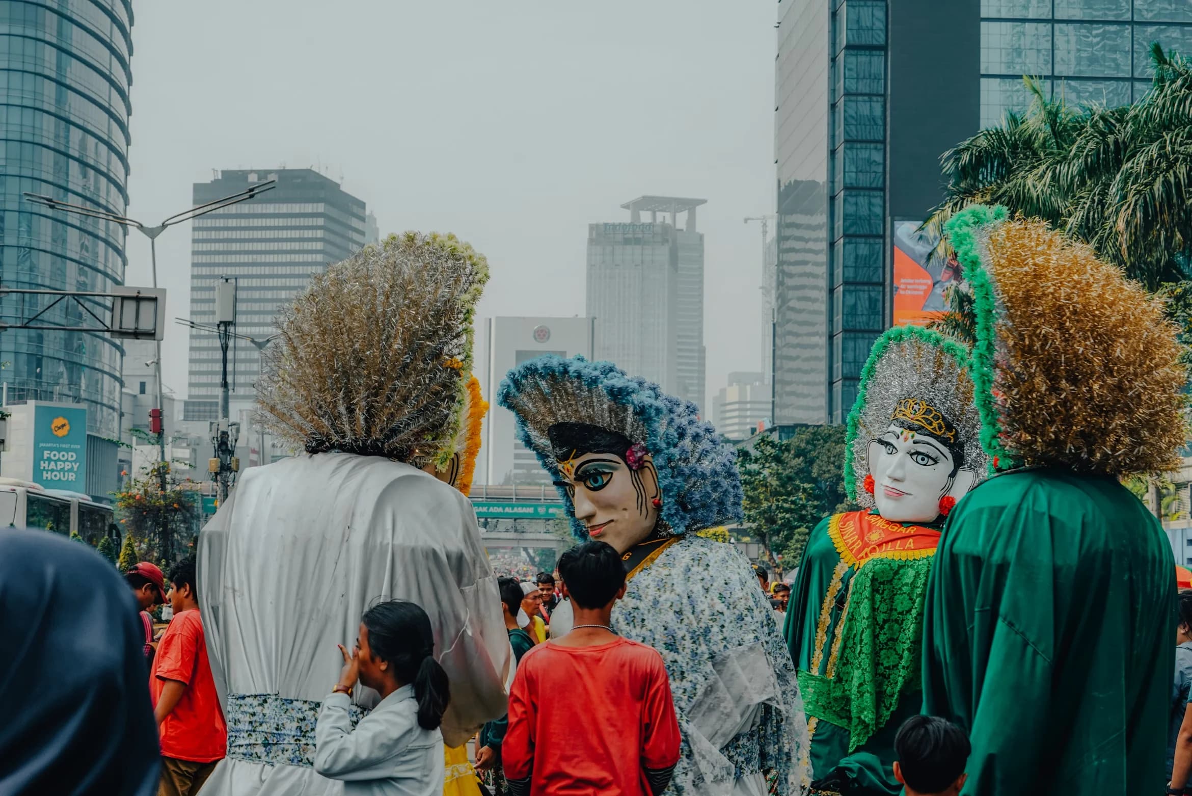 Mengelola Festival Kota Berbasis Komunitas Tanpa Kehilangan Identitas