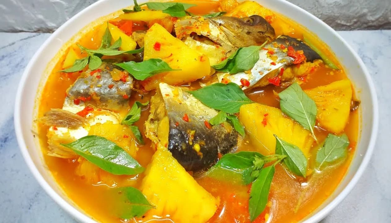 Pindang Patin sebagai Identitas Kuliner Khas Sungai Musi Pindang Patin sebagai Identitas Kuliner Khas Sungai Musi